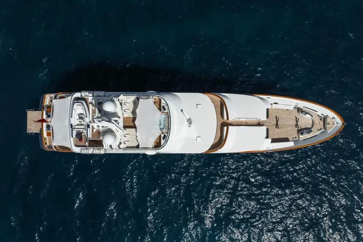 Charter Yacht FABULOUS CHARACTER - Holland Jachtbouw 42m - 5 Cabins - Nassau - Exumas - Bahamas