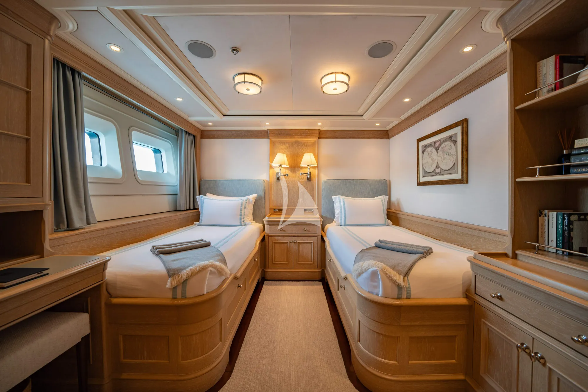 Charter Yacht FABULOUS CHARACTER - Holland Jachtbouw 42m - 5 Cabins - Nassau - Exumas - Bahamas