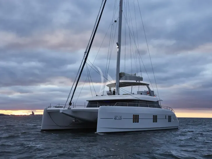 FEEL THE BLUE Sunreef 60 - anchored front view FEEL THE BLUE Sunreef 60 - anchored front view