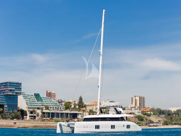 FEEL THE BLUE Sunreef 60 - anchored FEEL THE BLUE Sunreef 60 - anchored