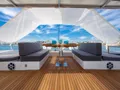 FEEL THE BLUE Sunreef 60 - flybridge seating FEEL THE BLUE Sunreef 60 - flybridge seating