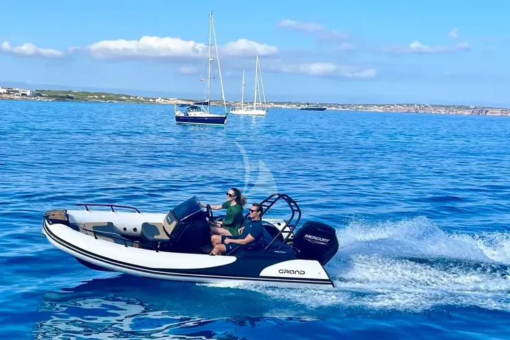 Charter Yacht FEEL THE BLUE - Sunreef 60 - 5 Cabins - Porto Cervo - La Maddalena - Sardinia - Italy
