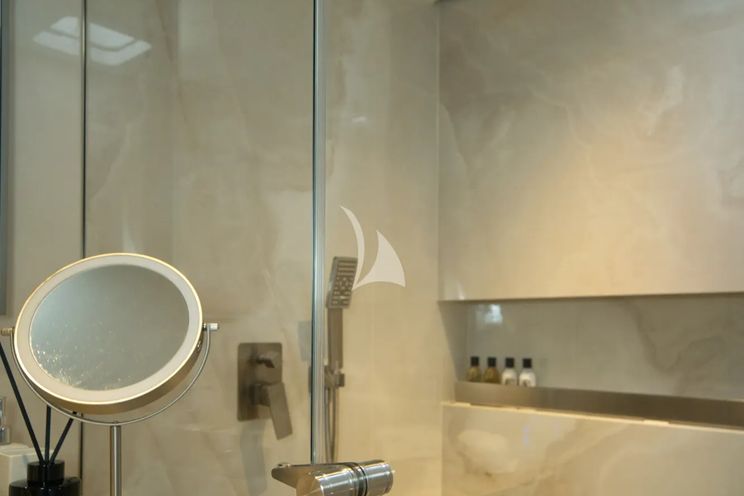 Charter Yacht FELICITA - Sunreef 80 - 5 Cabins - Cannes - Monaco - St. Tropez - French Riviera