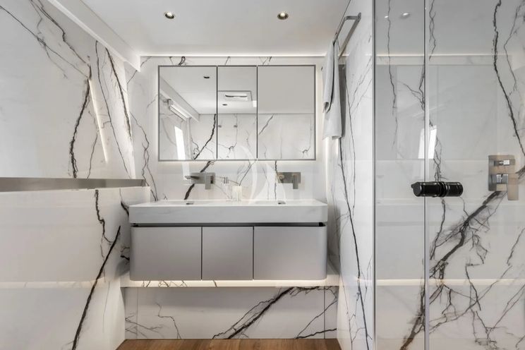 Charter Yacht FELICITA - Sunreef 80 - 5 Cabins - Cannes - Monaco - St. Tropez - French Riviera