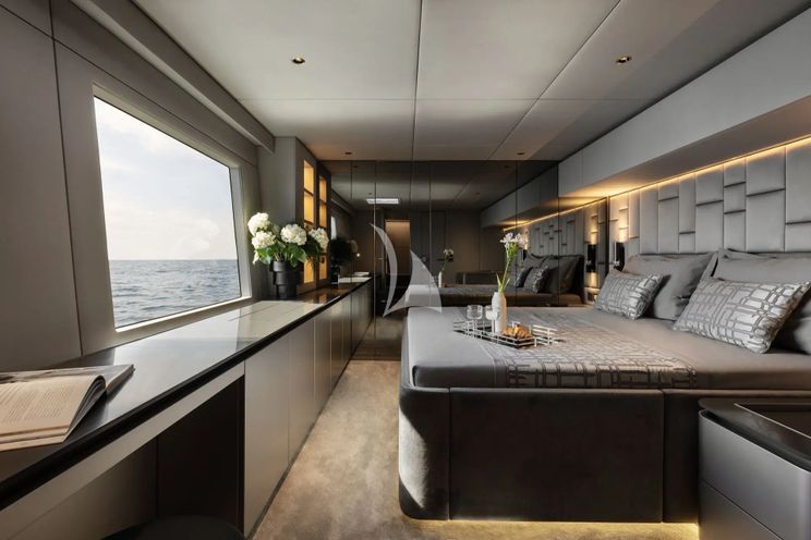 Charter Yacht FELICITA - Sunreef 80 - 5 Cabins - Cannes - Monaco - St. Tropez - French Riviera