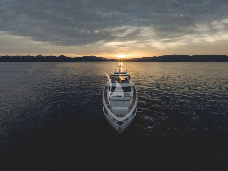 FIRST HORIZON Azimut Grande 26M - bow view under the sunset FIRST HORIZON Azimut Grande 26M - bow view under the sunset