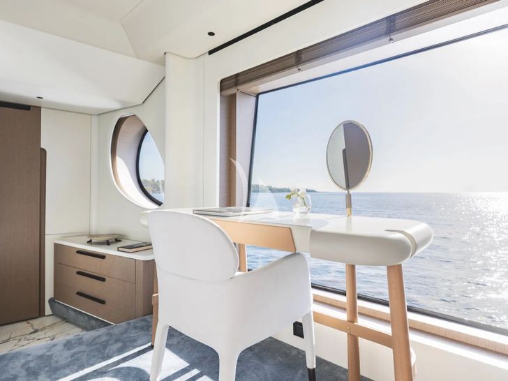 FIRST HORIZON Azimut Grande 26M - master cabin work area with a view FIRST HORIZON Azimut Grande 26M - master cabin work area with a view