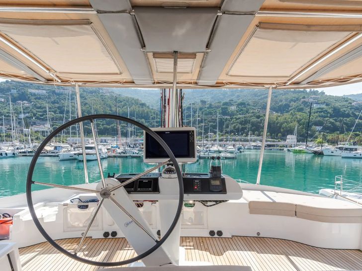 FICHISSIMO Lagoon 52F FICHISSIMO Lagoon 52F