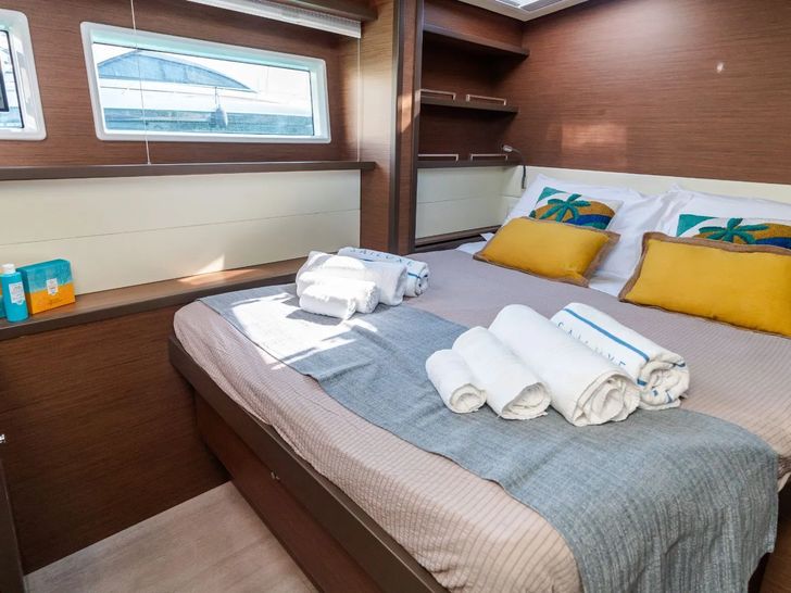 FICHISSIMO Lagoon 52F FICHISSIMO Lagoon 52F