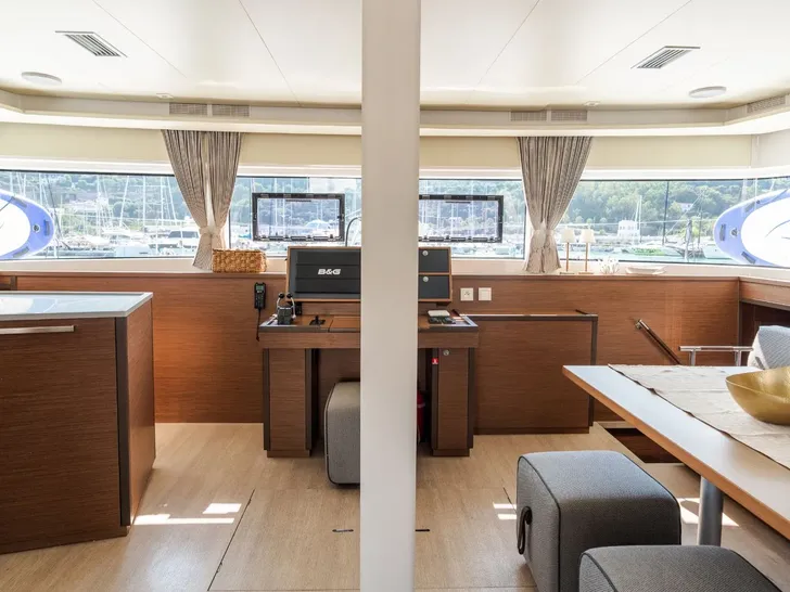 FICHISSIMO Lagoon 52F FICHISSIMO Lagoon 52F