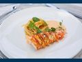 FIGURATI Riva Dolcevita 110 sample seafood pasta