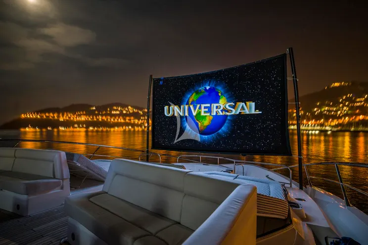 Charter Yacht FLEUR - Sunseeker 116 - 5 Cabins - Cannes - Monaco - St. Tropez - French Riviera