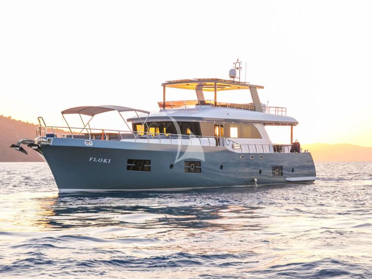FLOKI Custom 78 Motor Yacht - anchored FLOKI Custom 78 Motor Yacht - anchored