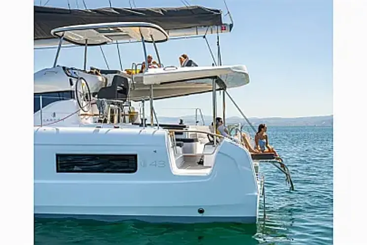 Charter Yacht FOLIE - Lagoon 43 - 4 Cabins - Sicily - Aeolian Islands - Italy