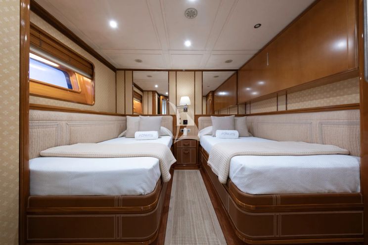 Charter Yacht FONERS - Izar 43m - 5 Cabins - Ibiza - Palma - Mallorca - Balearics - Spain