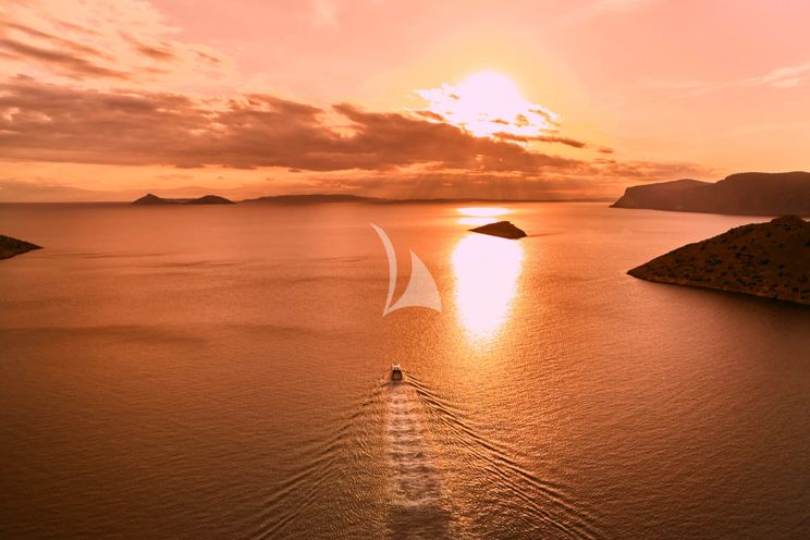 Charter Yacht FOR EVER - Pershing 80 - 4 Cabins - Athens - Mykonos - Paros - Cyclades - Greece