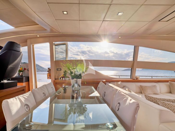 FOR EVER Pershing 80 - dining table FOR EVER Pershing 80 - dining table