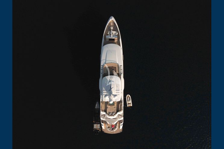 Charter Yacht FORTUNA - CMB 47 - 5 Cabins - Cannes - Monaco - St. Tropez - French Riviera