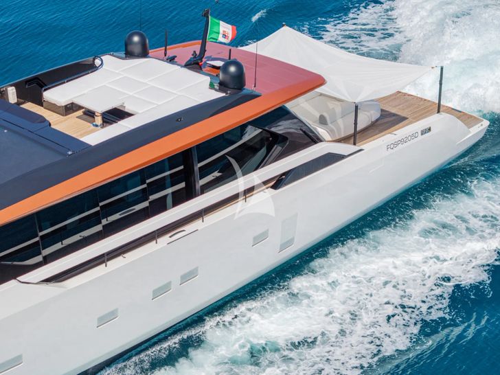 FORZA QUIETA Sanlorenzo SP92 - aft shot FORZA QUIETA Sanlorenzo SP92 - aft shot