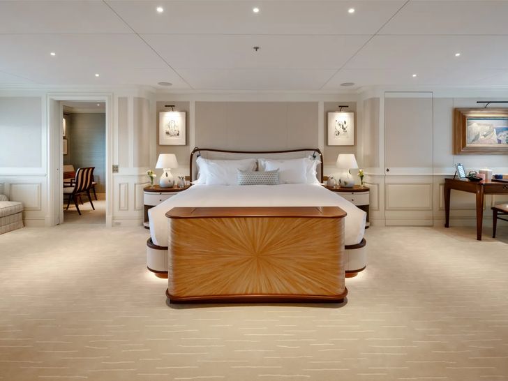 FOS Feadship 62m - master cabin FOS Feadship 62m - master cabin