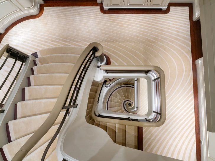 FOS Feadship 62m - staircase FOS Feadship 62m - staircase