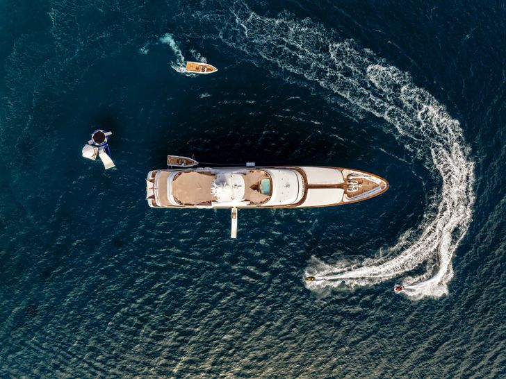 FOS Feadship 62m - top aerial shot FOS Feadship 62m - top aerial shot