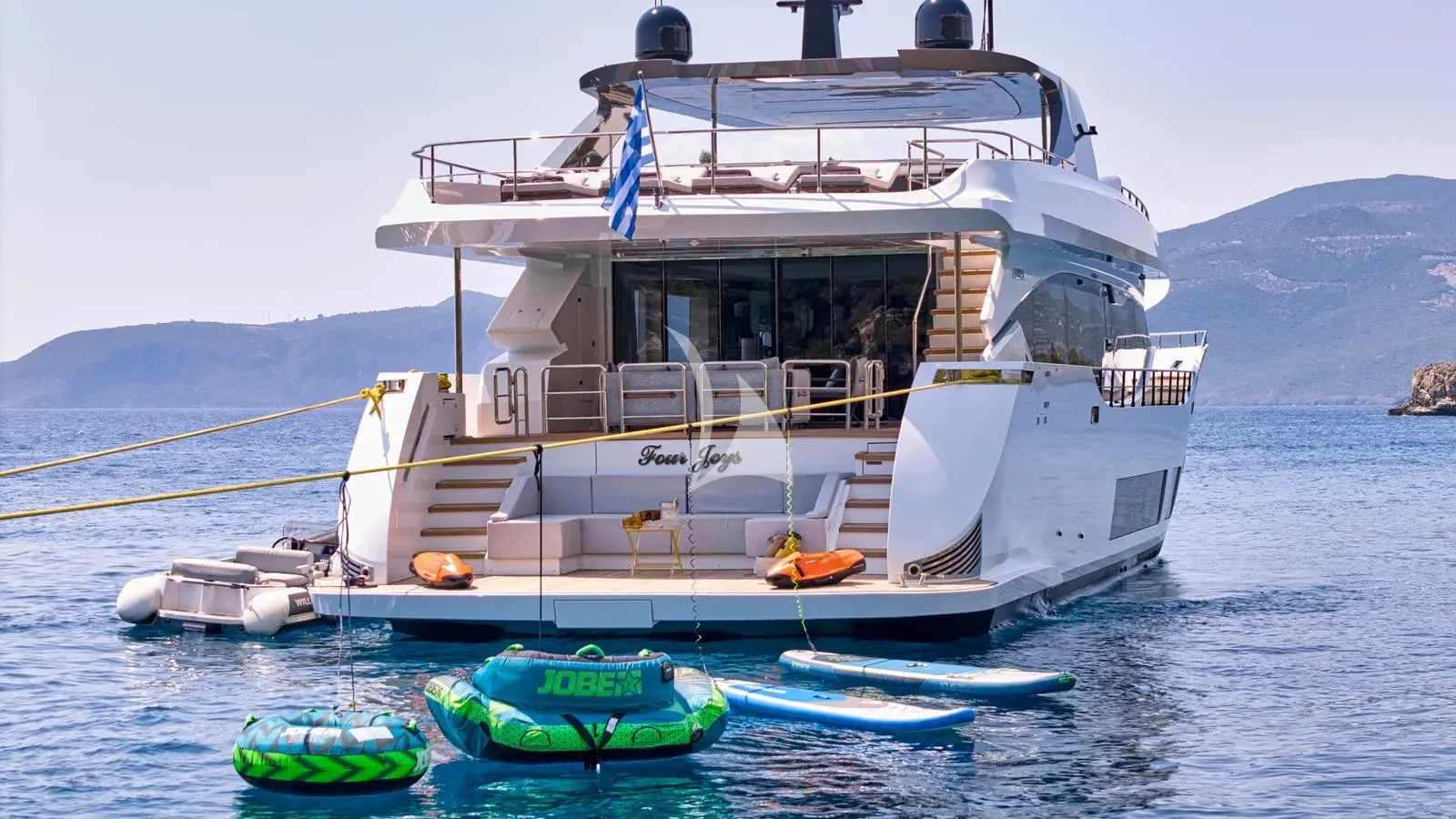 Charter Yacht FOUR JOYS - Maiora 30 - 5 Cabins - Kalamata - Athens - Mykonos - Paros - Cyclades - Greece