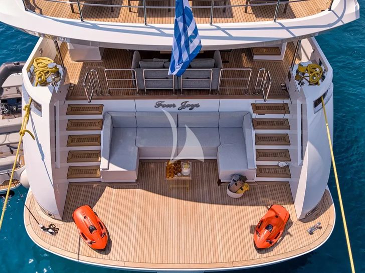 FOUR JOYS Maiora 30 - beach club FOUR JOYS Maiora 30 - beach club