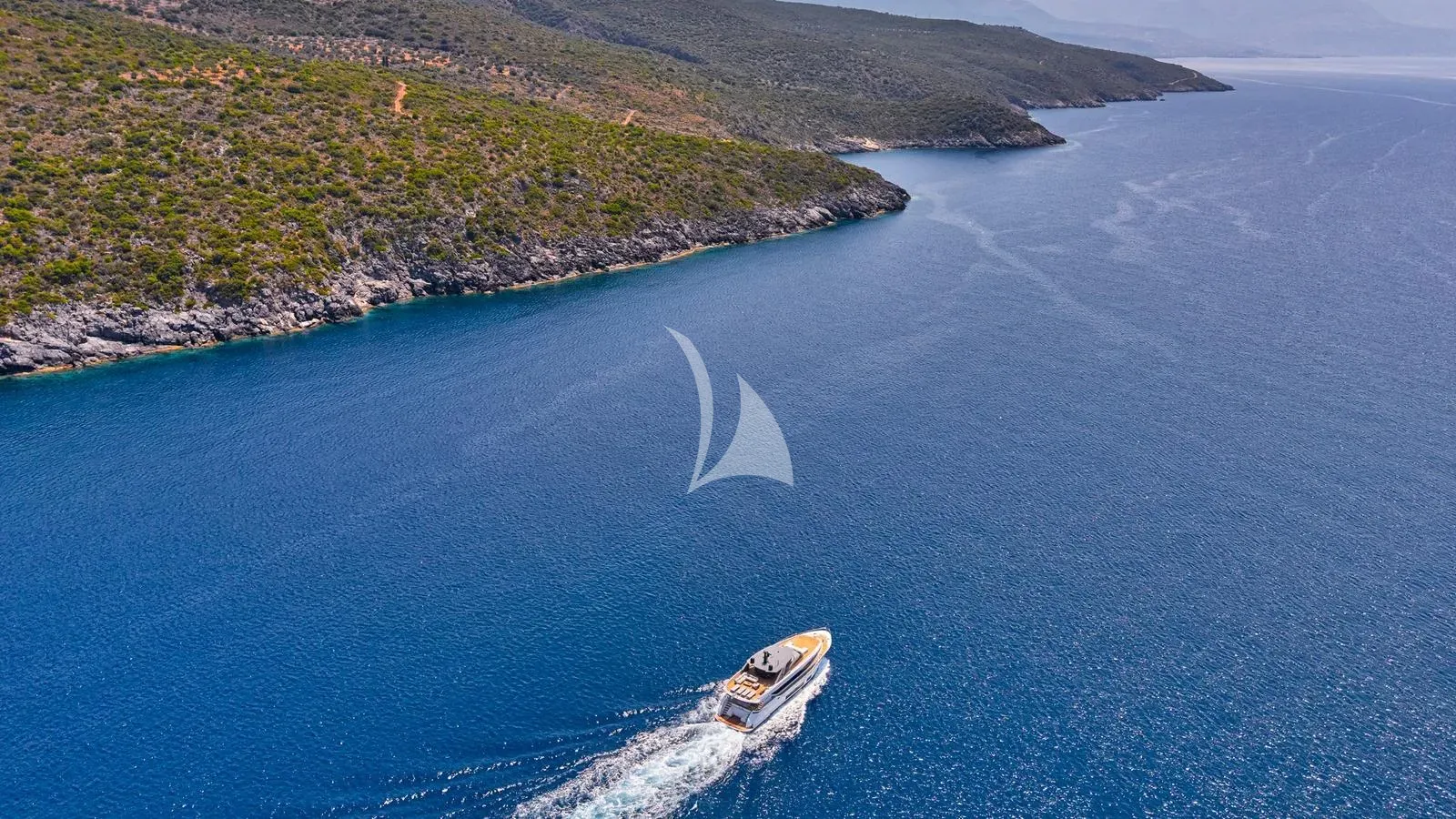 Charter Yacht FOUR JOYS - Maiora 30 - 5 Cabins - Kalamata - Athens - Mykonos - Paros - Cyclades - Greece