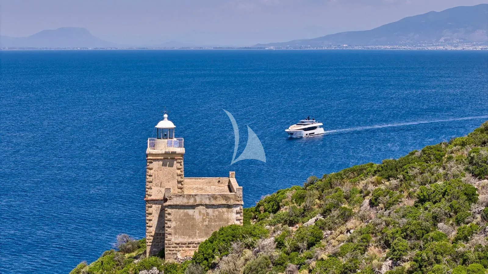 Charter Yacht FOUR JOYS - Maiora 30 - 5 Cabins - Kalamata - Athens - Mykonos - Paros - Cyclades - Greece