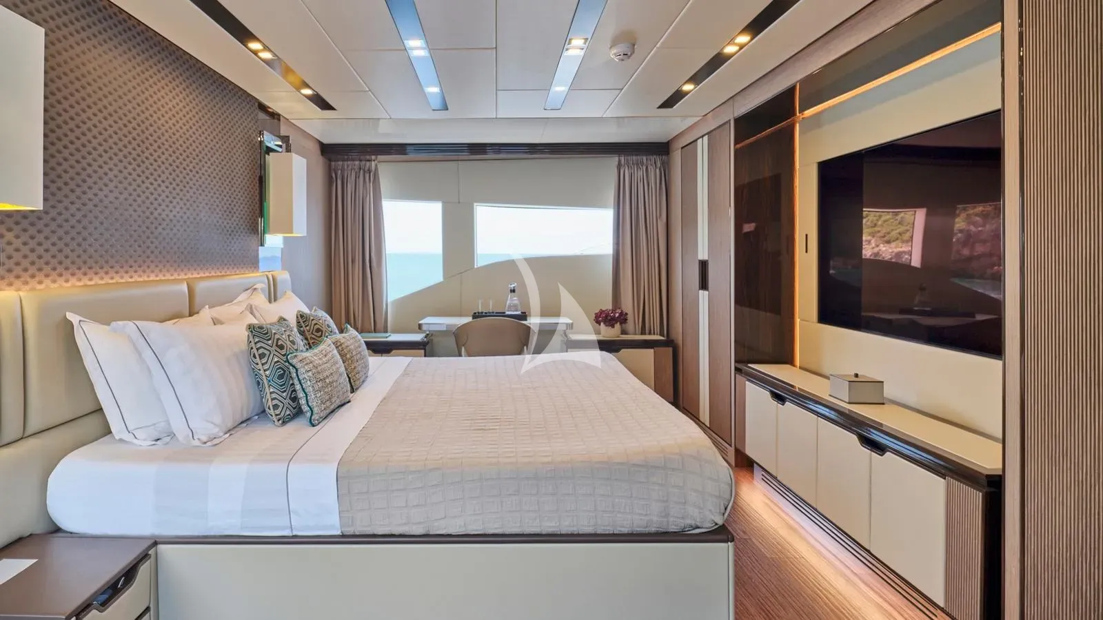 Charter Yacht FOUR JOYS - Maiora 30 - 5 Cabins - Kalamata - Athens - Mykonos - Paros - Cyclades - Greece