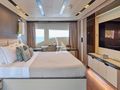 FOUR JOYS Maiora 30 - master cabin bed TV FOUR JOYS Maiora 30 - master cabin bed TV