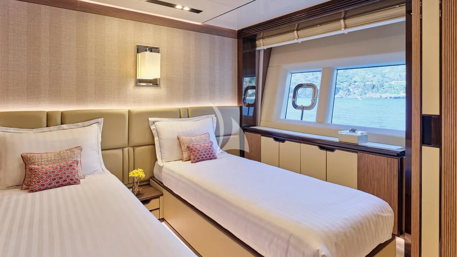 Charter Yacht FOUR JOYS - Maiora 30 - 5 Cabins - Kalamata - Athens - Mykonos - Paros - Cyclades - Greece