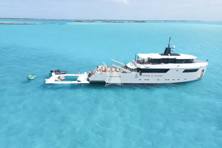 Charter Yacht FOX - Pendennis 34m - 5 Cabins - Nice - Antibes - St Tropez - Cannes - French Riviera