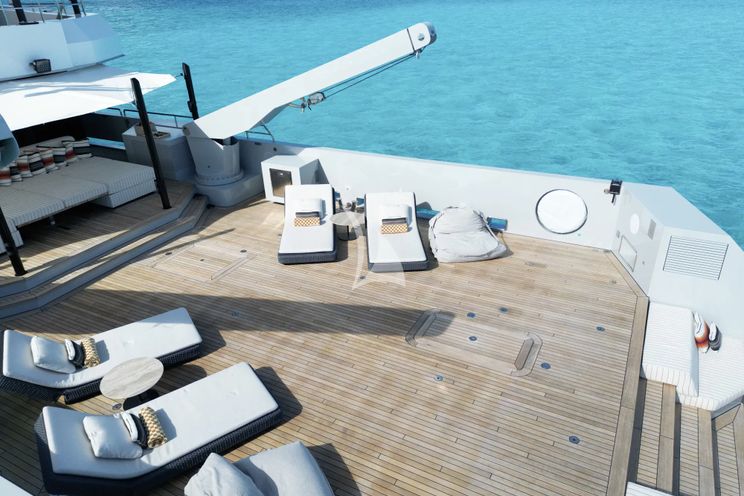 Charter Yacht FOX - Pendennis 34m - 5 Cabins - Nice - Antibes - St Tropez - Cannes - French Riviera