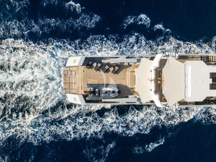 FOX Pendennis 34m - top aft shot FOX Pendennis 34m - top aft shot