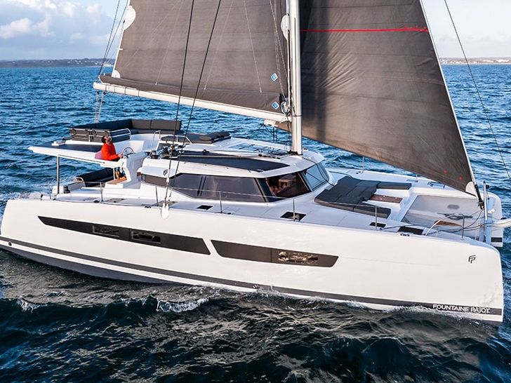 Fountaine Pajot Aura 51 - Exterior Fountaine Pajot Aura 51 - Exterior