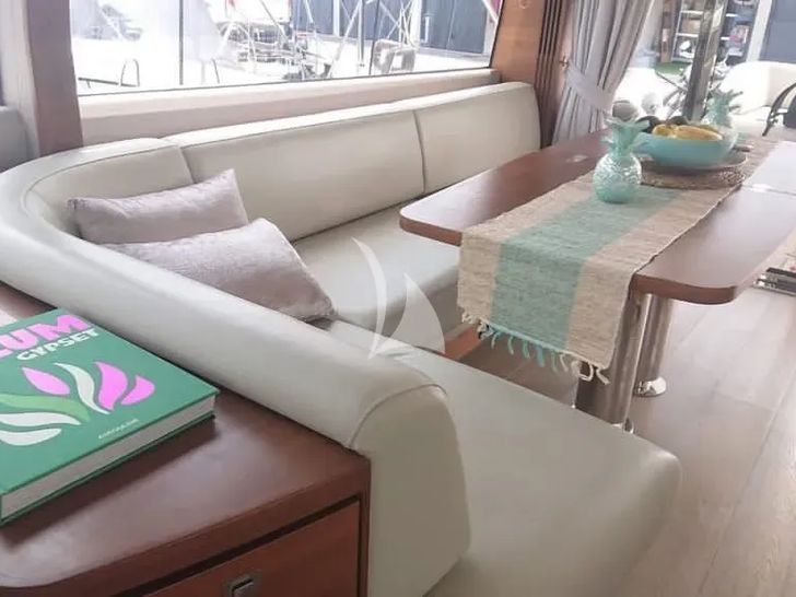 FREE SOUL Princess 68 - indoor dining area FREE SOUL Princess 68 - indoor dining area