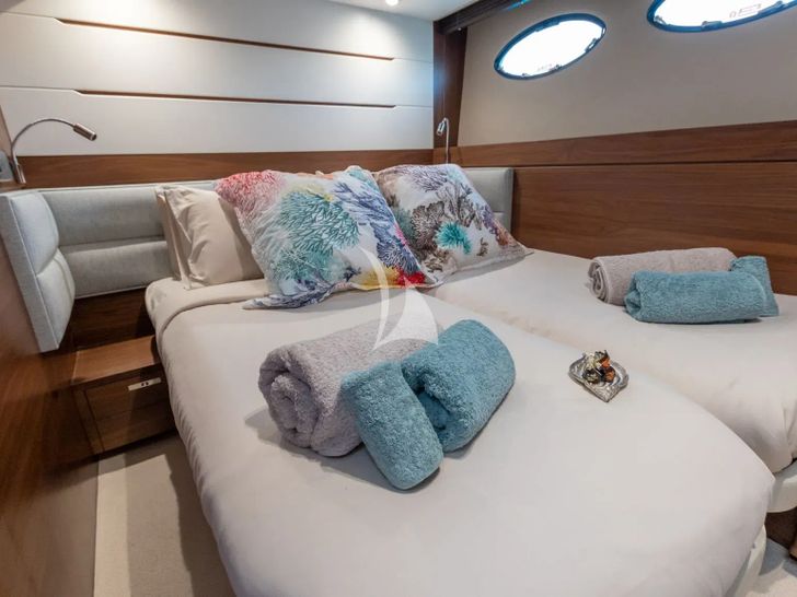 FREE SOUL Princess 68 - twin cabin 1 FREE SOUL Princess 68 - twin cabin 1