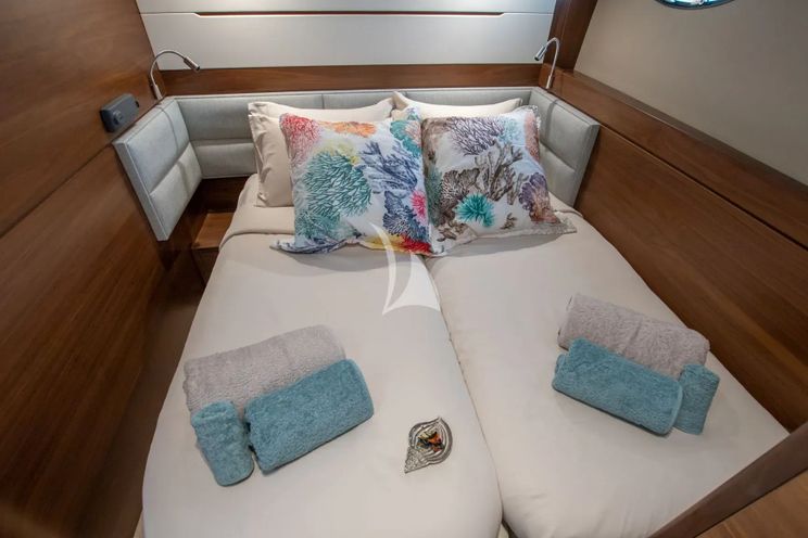 Charter Yacht FREE SOUL - Princess 68 - 4 Cabins - Palma - Mallorca - Ibiza - Menorca - Balearics - Spain