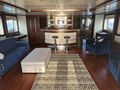 FRIENDSHIP Benetti Classic 115 - sky lounge with a bar FRIENDSHIP Benetti Classic 115 - sky lounge with a bar
