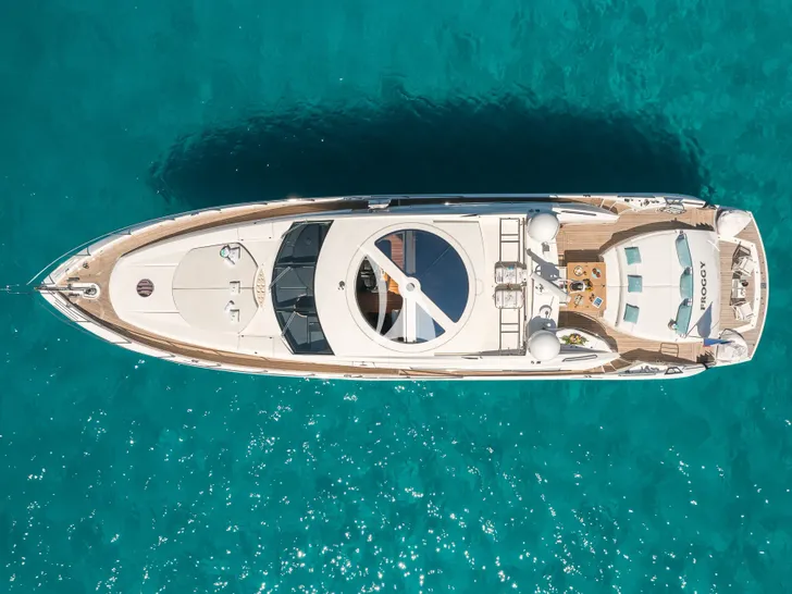 FROGGY Sunseeker Predator 72 - top aerial shot FROGGY Sunseeker Predator 72 - top aerial shot