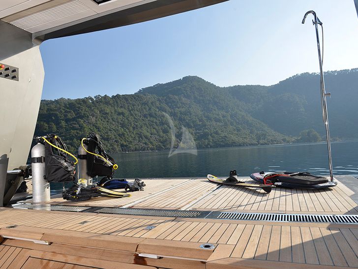 FX Peri 38m Watersports FX Peri 38m Watersports