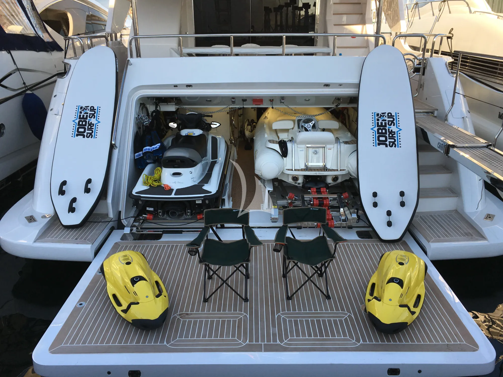 Charter Yacht GALA I - Benetti Delfino 93 - 5 Cabins - Athens - Mykonos - Paros - Greece