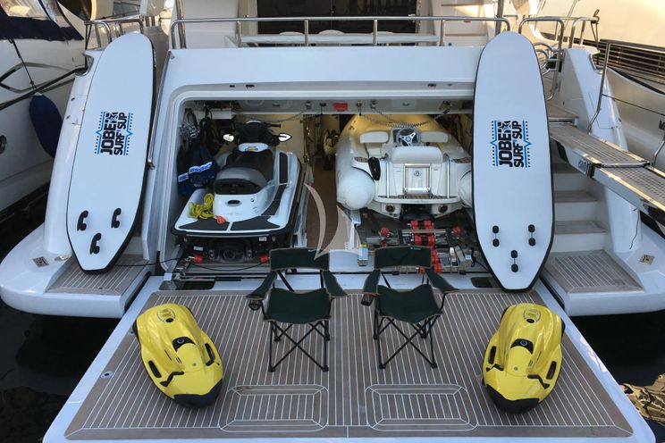 Charter Yacht GALA I - Benetti Delfino 93 - 5 Cabins - Athens - Mykonos - Paros - Greece