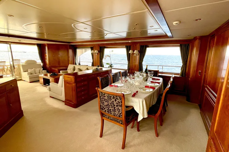 Charter Yacht GALAKTIKA SKAY - Benetti 30m - 4 Cabins - Male - Maldives