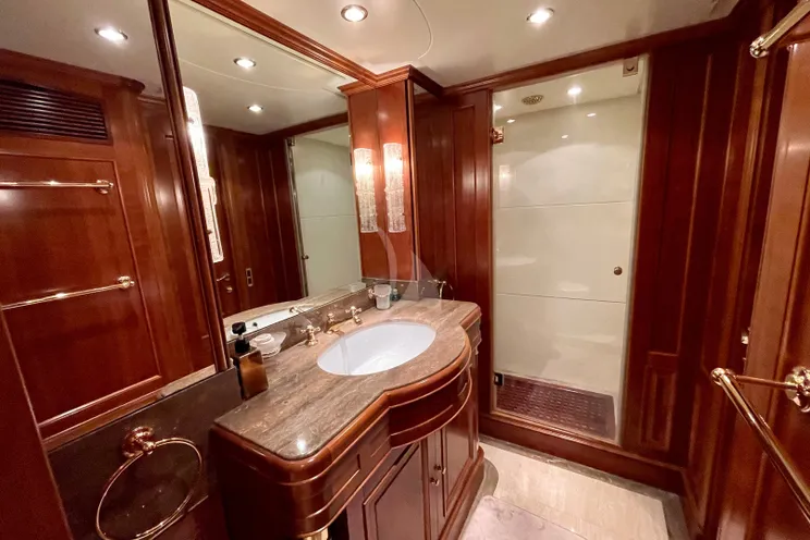 Charter Yacht GALAKTIKA SKAY - Benetti 30m - 4 Cabins - Male - Maldives