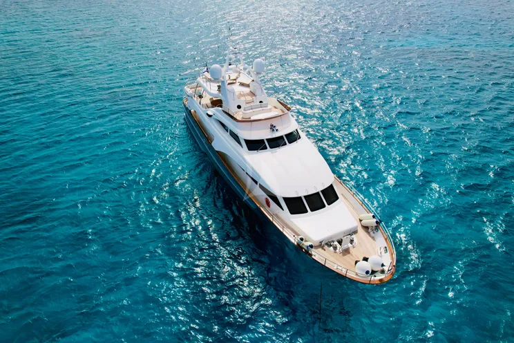 Charter Yacht GALAKTIKA SKAY - Benetti 30m - 4 Cabins - Male - Maldives