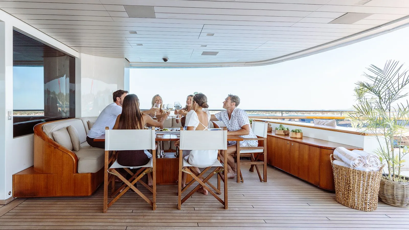 GALILEO Picchiotti 55.7m - dining area on main aft deck lounge