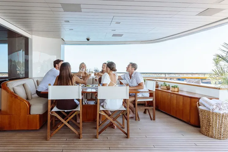 Charter Yacht GALILEO - Picchiotti 55m - 5 Cabins - Moorea - Tahiti - French Polynesia